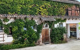 Kleine Wohnung auf dem Land